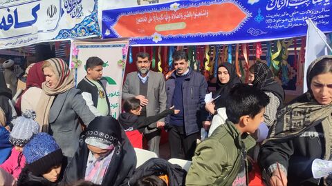 ایستگاه هنری وادبی کانون استان ایلام در جشن بزرگ نیمه شعبان به روایت تصویر