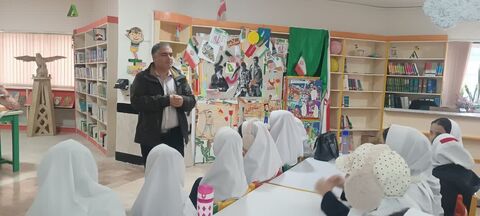 بزرگداشت چهل و هفتمین سالروز پیروزی شکوهمند انقلاب اسلامی در ایام الله دهه مبارک فجر با ویژه برنامه های فرهنگی، هنری و ادبی در مراکز کانون استان آذربایجان غربی