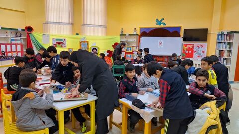 بزرگداشت چهل و هفتمین سالروز پیروزی شکوهمند انقلاب اسلامی در ایام الله دهه مبارک فجر با ویژه برنامه های فرهنگی، هنری و ادبی در مراکز کانون استان آذربایجان غربی