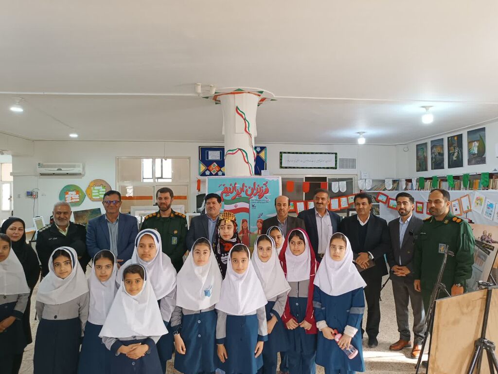 افتتاح نمایشگاه آثارهنری درمرکز مهران