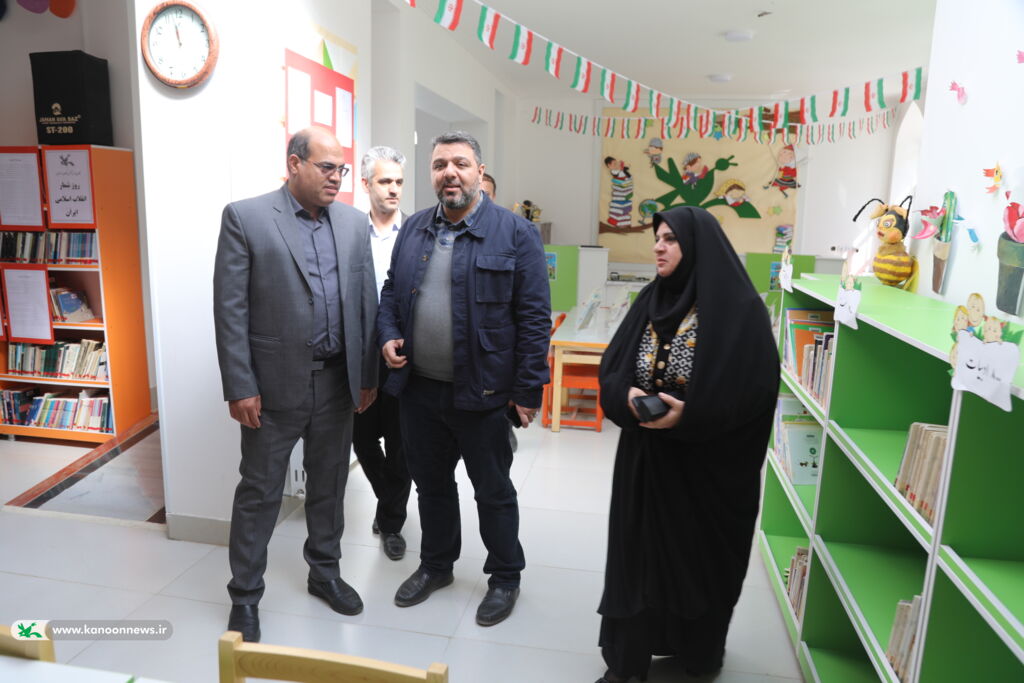 سفر امیرمحمدپور، معاون توسعه مدیریت و منابع کانون به یزد سفر دو روزه معاون توسعه مدیریت و منابع کانون به یزد