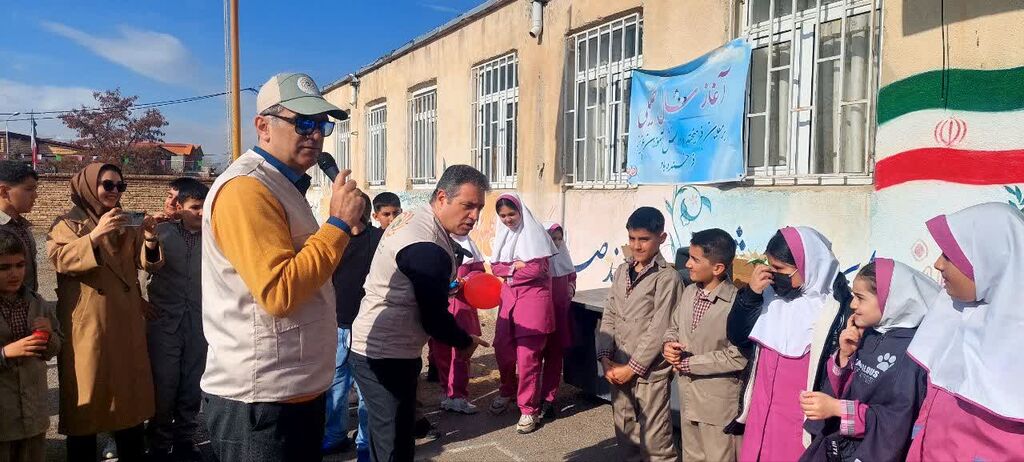 مراکز سیار کانون ارومیه شور انقلاب را به روستا بردند