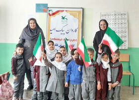 کاروان پیک امید کانون در میناباد جشن دهه فجر را برپا کرد