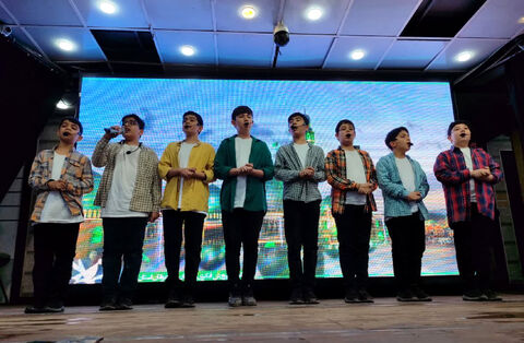 حضور زائران کودک و نوجوان در تماشاخانه سیار کانون در نیمه شعبان