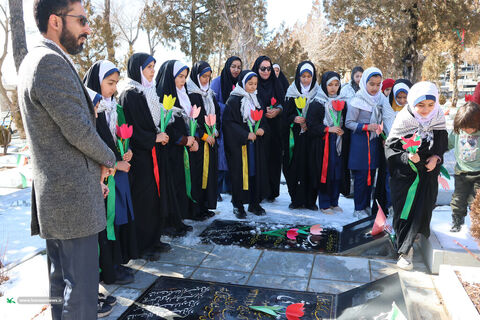 مراسم میهمانی لاله‌ها کانون چهارمحال و بختیاری