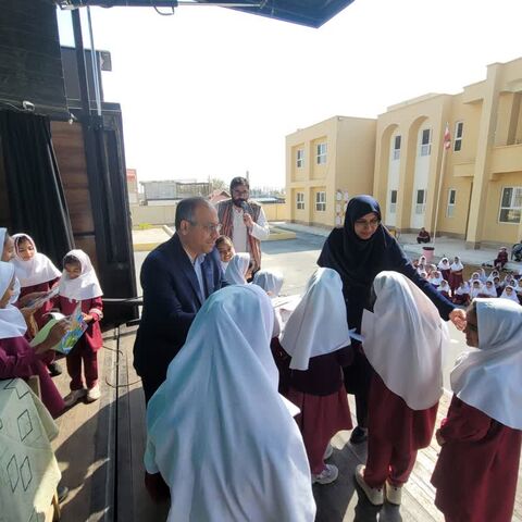 چهار اجرا در امتداد طرح نماد در ناحیه یک بندرعباس