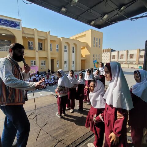 چهار اجرا در امتداد طرح نماد در ناحیه یک بندرعباس