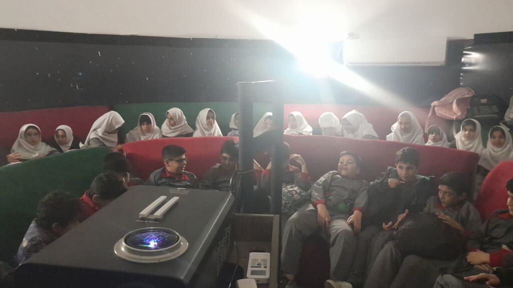 ویژهبرنامه روز فناوری فضایی با حضور کودکان و نوجوانان در کانون گرگان