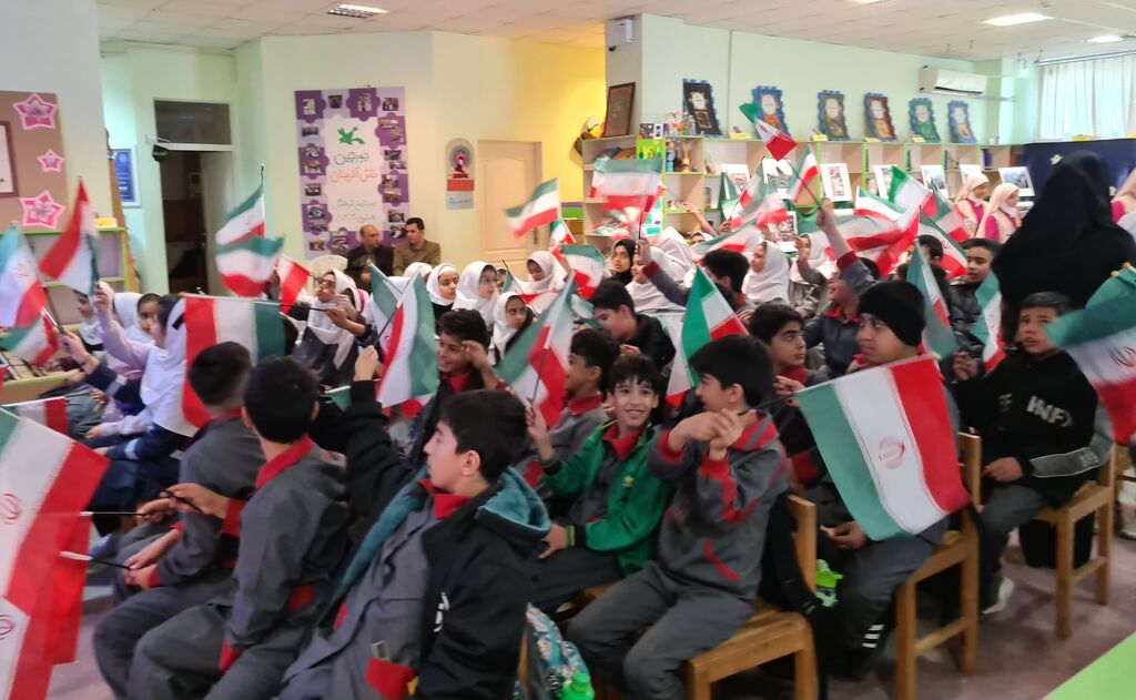 ویژه‌برنامه روز فناوری فضایی با حضور کودکان و نوجوانان در کانون گرگان