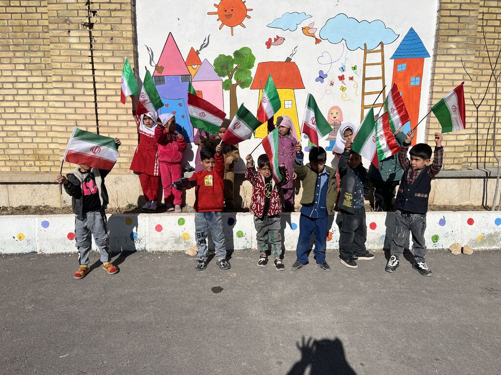 طنین‌انداز شدن «زنگ انقلاب» در مرکز فرهنگی هنری مادوان