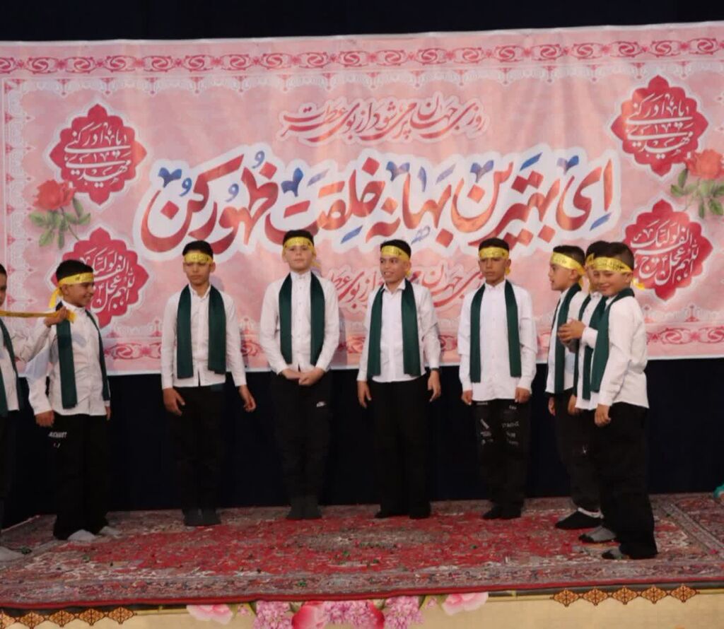 تلفیق مهدویت با مفاهیم انقلابی در جشن نیمه شعبان&nbsp;شهر تلخاب