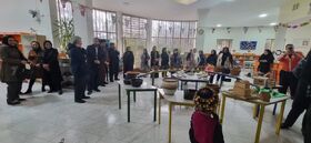 نمایشگاه آثار دستی اعضای کانون و مددجویان بهزیستی در مرکز نوسود گشایش یافت