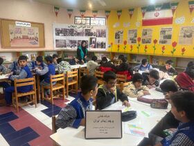 گرامی‌داشت دهه فجر با حضور نوجوانان در کانون مینودشت