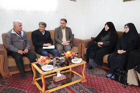 عزت امروز کشور نتیجه ایثار رزمندگان است