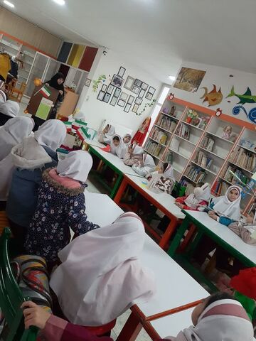 بزرگداشت چهل و هفتمین سالروز پیروزی شکوهمند انقلاب اسلامی در ایام الله دهه مبارک فجر با ویژه برنامه های فرهنگی، هنری و ادبی در مراکز کانون استان آذربایجان غربی