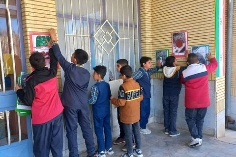 آذین‌بندی کانون‌های سراسر استان چهارمحال و بختیاری در دهه‌فجر