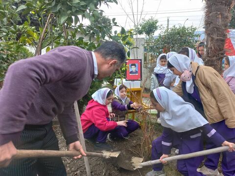 گرامیداشت دهه فجر در مراکز فرهنگی هنری کانون مازندران