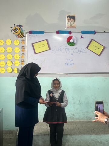 گرامیداشت دهه فجر در مراکز فرهنگی هنری کانون مازندران