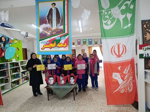 گرامیداشت دهه فجر در مراکز فرهنگی هنری کانون مازندران