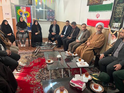 گرامیداشت دهه فجر در مراکز فرهنگی هنری کانون مازندران