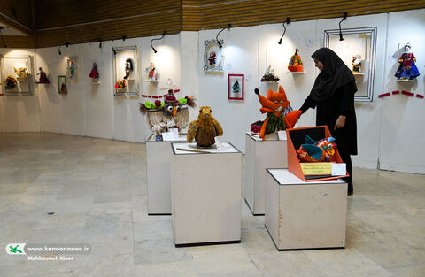 آیین گشایش نمایشگاه‌ دهمین دوسالانه هنرهای تجسمی کانون