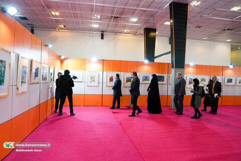 آیین گشایش نمایشگاه‌ دهمین دوسالانه هنرهای تجسمی کانون