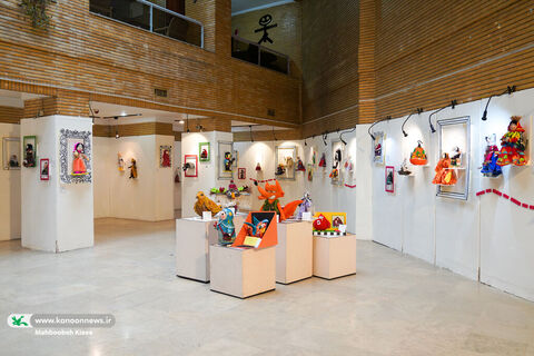 آیین گشایش نمایشگاه‌ دهمین دوسالانه هنرهای تجسمی کانون