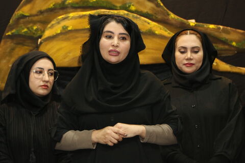 نوجوانان شیرازی به تماشای نمایش عروسکی «آن شب مهتاب» نشستند