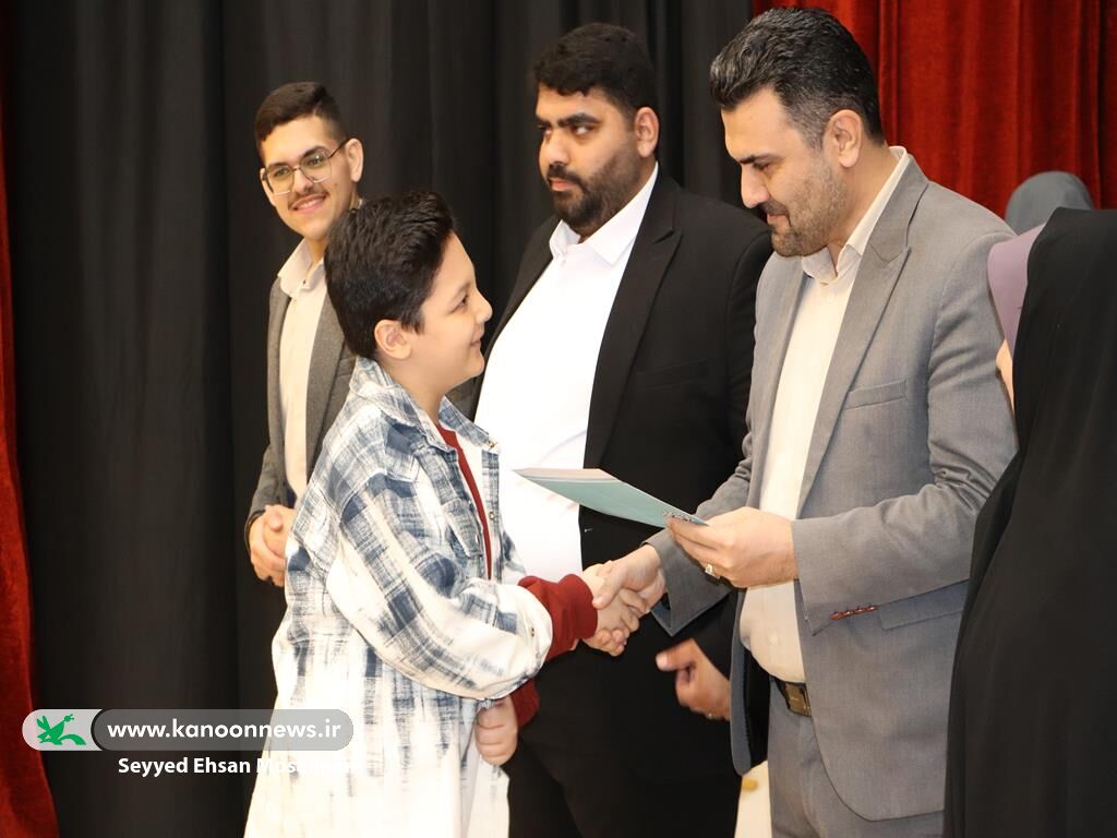 ایرنا: آینده ایران اینجا ساخته میشود