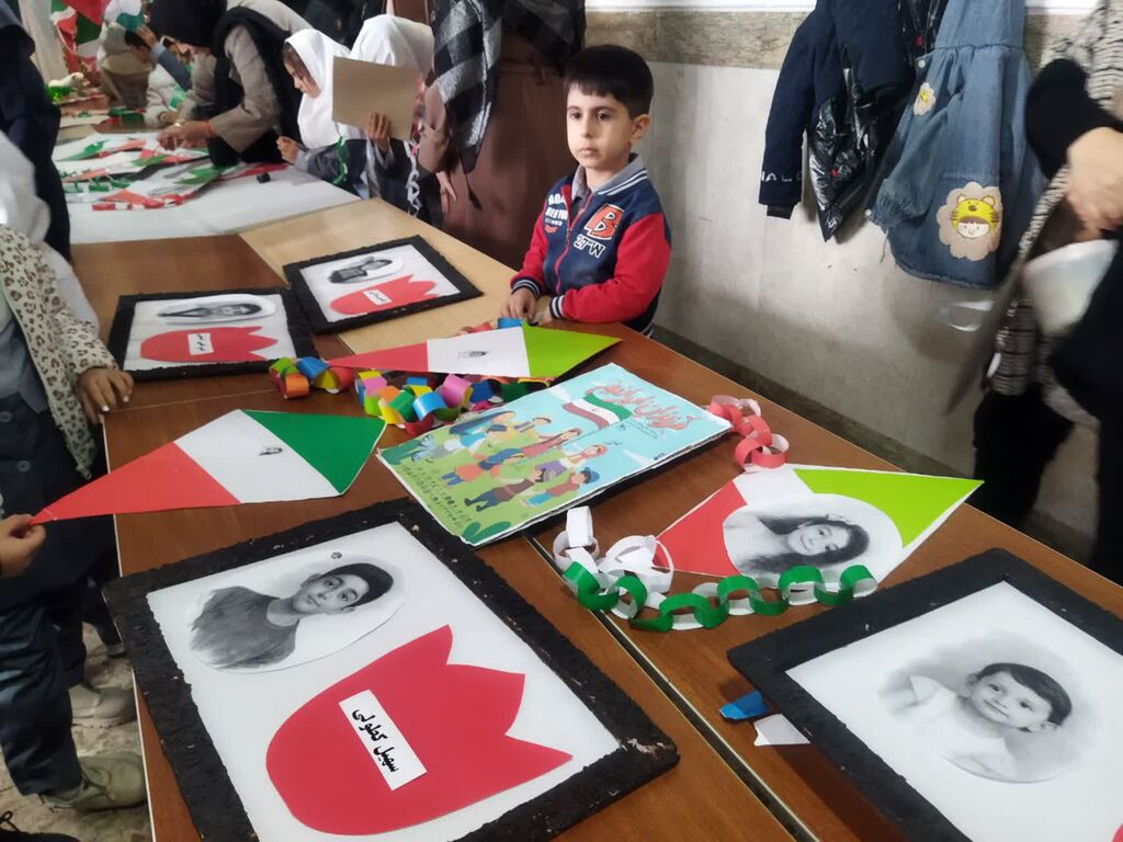 ویژه برنامه «پرواز بادبادکها» به یاد شهدای کودک و نوجوان جنگ ۱۲ روزه در چالدران اجرا شد