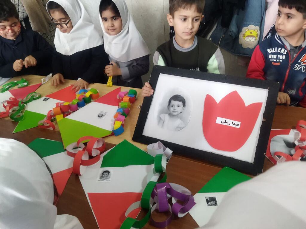 ویژه برنامه «پرواز بادبادکها» به یاد شهدای کودک و نوجوان جنگ ۱۲ روزه در چالدران اجرا شد