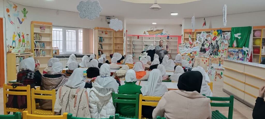 ویژه برنامه‌های فرهنگی و هنری در کانون شاهین‌دژ برگزار شد