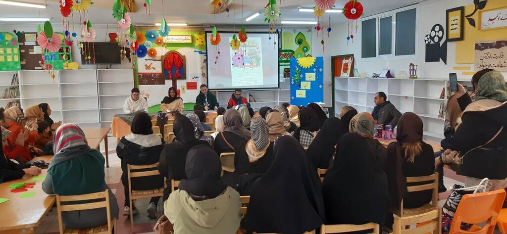   نمایش  لولوی آواز خوان "خوخو بالا"  در مجتمع فرهنگی هنری تبریز 