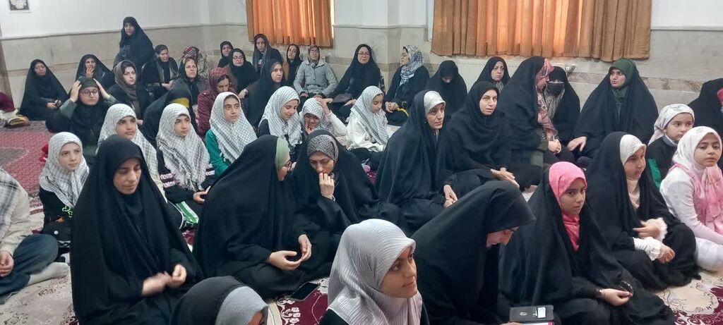 برگزاری برنامههای نیمهشعبان و خوشآمدگویی به هیئت استانداری با مشارکت فعال اعضای کرندغرب