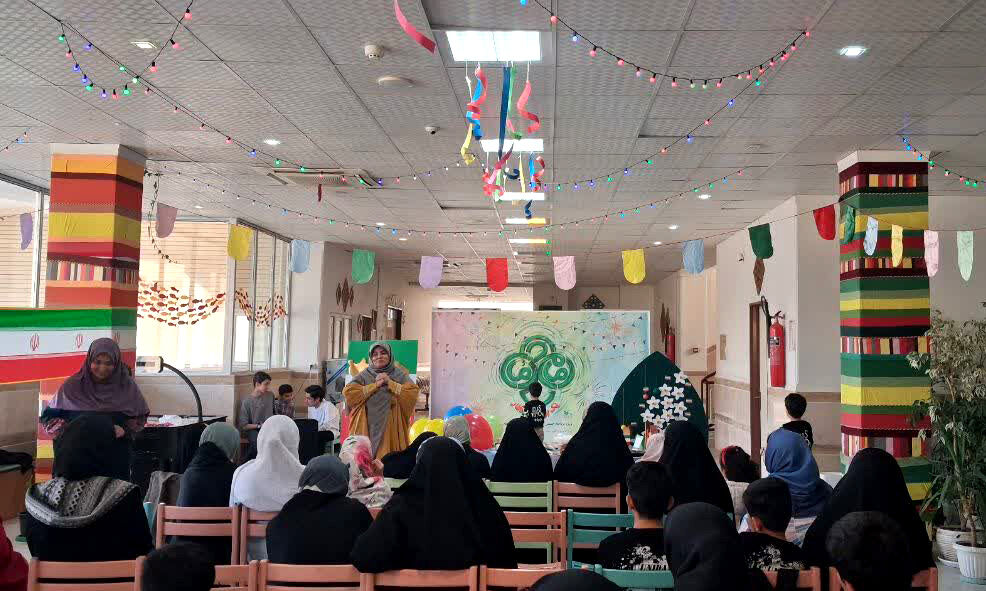 «انتظار بهمن»، جشن مرکز فرهنگی هنری شماره ۱۰، کانون استان قم