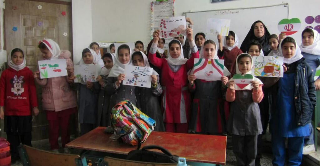 ویژه‌برنامه‌های دهه فجر و نیمه شعبان در مرکز گهواره اجرا شد