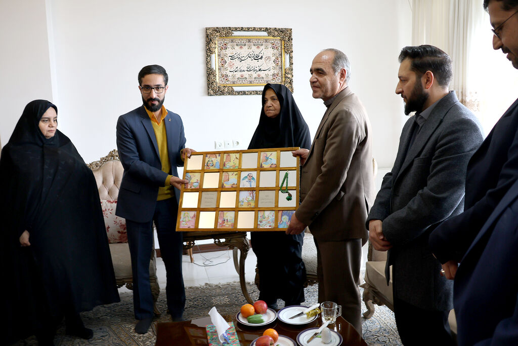 دیدار با خانواده شهید سید داوود شیروانی