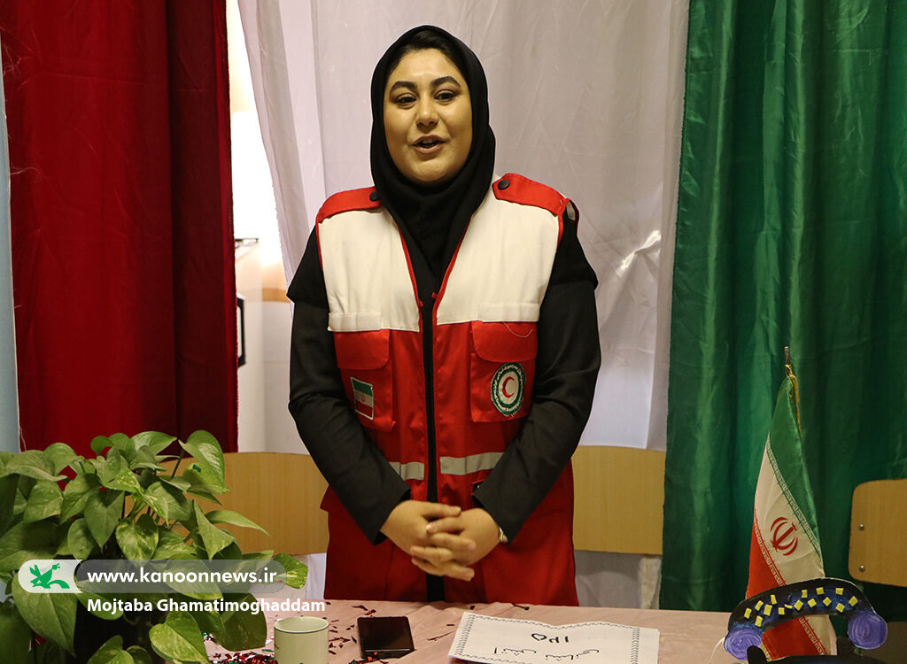 پیک امید کانون با یک سبد فعالیت خلاقانه، میهمان کودکان دشتویلشد