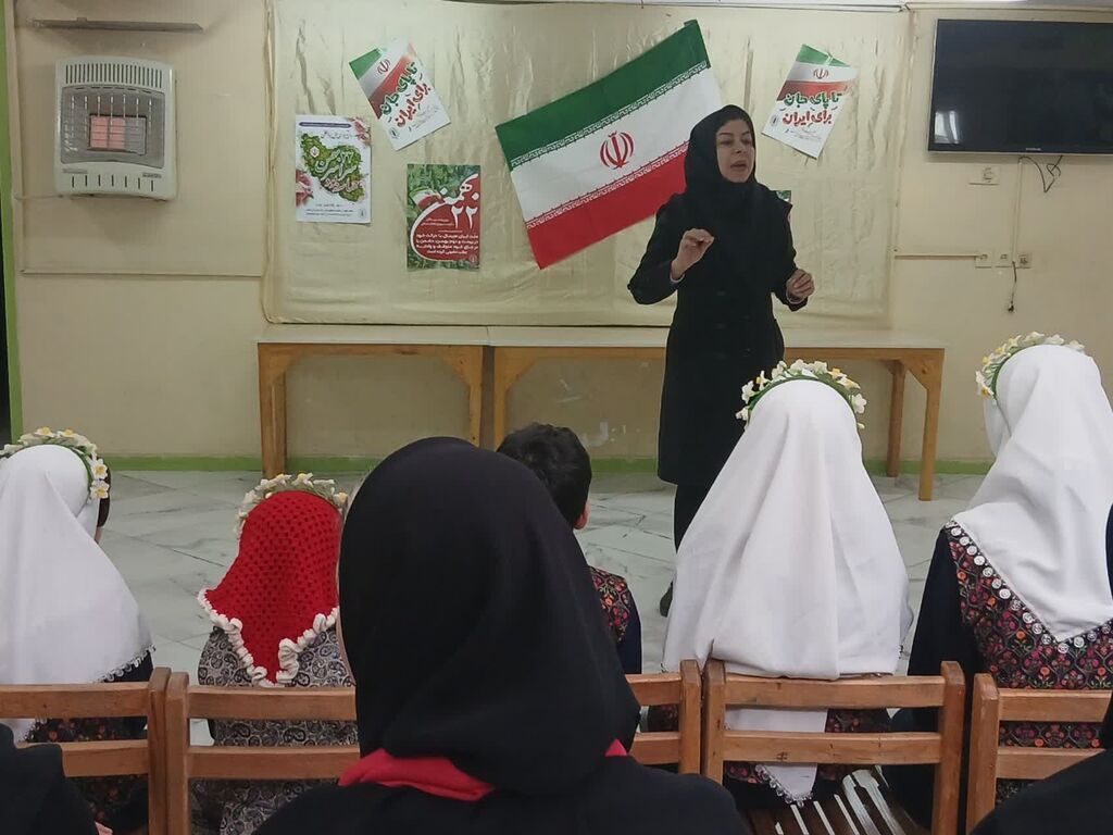 تجدید میثاق با آرمانهای انقلاب در کانون شماره دو سمنان