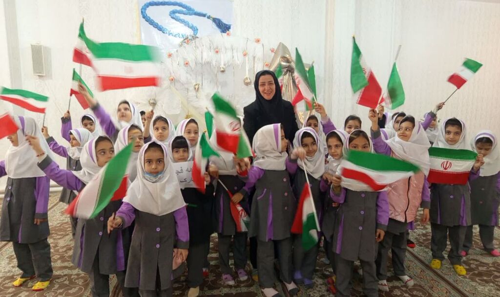 ویژهبرنامههای دهه فجر مرکز هوانیروز