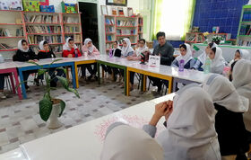 ویژه‌برنامه «ادبیات طنز» در مرکز کانون دورود استان لرستان برگزار شد