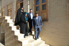 معاون توسعه و مدیریت منابع کانون از اداره کل کانون استان یزد بازدید کرد