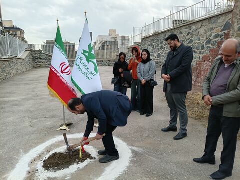 آیین کلنگ‌زنی نگارخانه تخصصی کودک و نوجوان در مشهد
