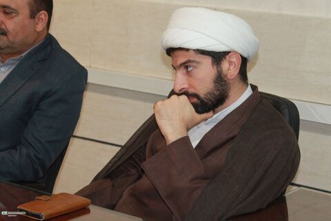 جلسه هم‌اندیشی کانون با معاونان آموزش ابتدایی اهواز