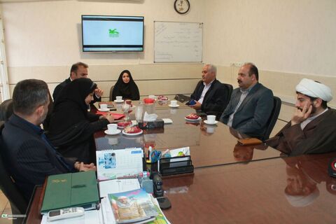 جلسه هم‌اندیشی کانون با معاونان آموزش ابتدایی اهواز