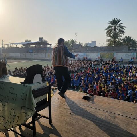 گزارش تصویری/ تماشاخانه سیار کانون پرورش فکری پس از 28 اجرا در استان هرمزگان به کار خود پایان داد