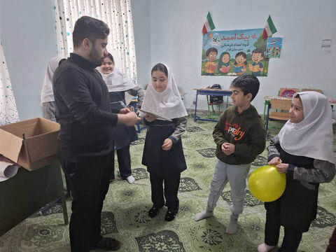 برنامه‌های دهه مبارک فجر در کتابخانه‌های سیار روستایی کوثر