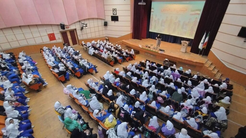 برگزاری ویژهبرنامه «جشن در جشن» به مناسبت دهه فجر و اعیاد شعبانیه در ساری