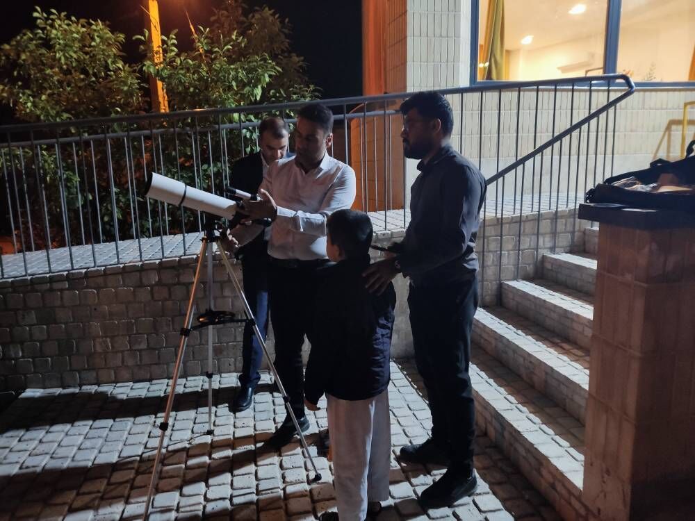 تلاش برای تقویت برنامه‌های فرهنگی مراکز جنوب استان در بازدید میدانی مجید خطبایی