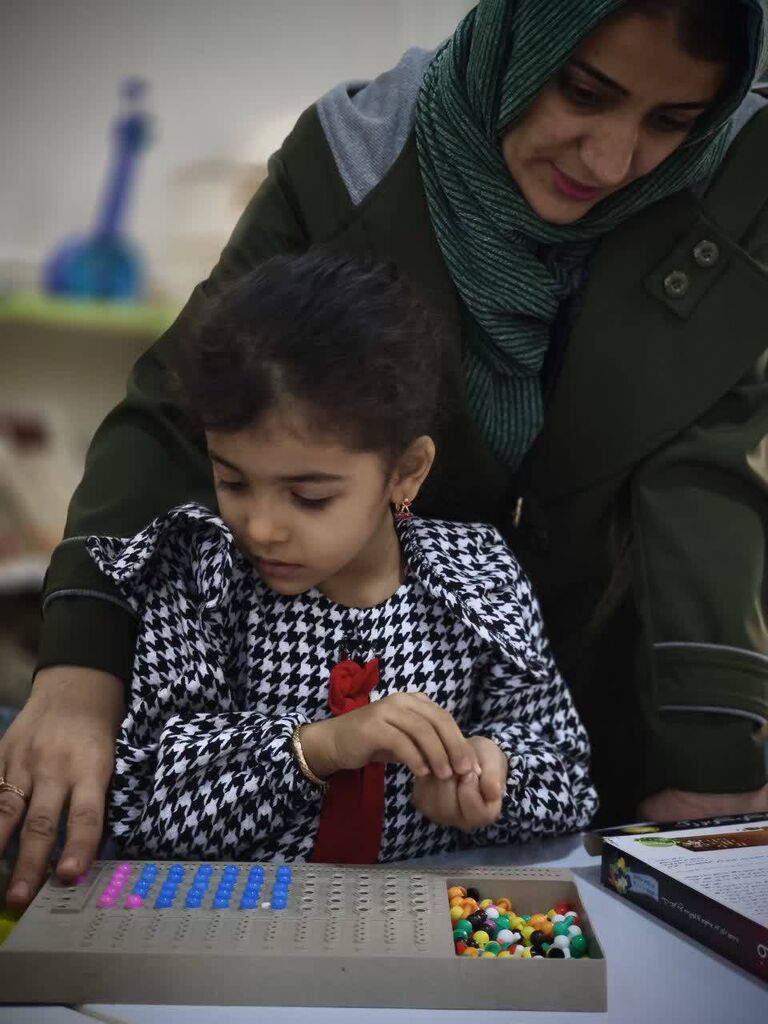 برگزاری هفتمین غرفه کارآفرینی همزمان با جشن نیمه‌شعبان در مرکز اندیشه